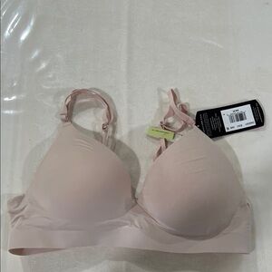 Maidenform Light Pink Seamless Bra